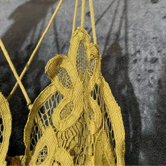 Free people intimately green (olive) Adella cami size small NWT - Picture 7 of 10